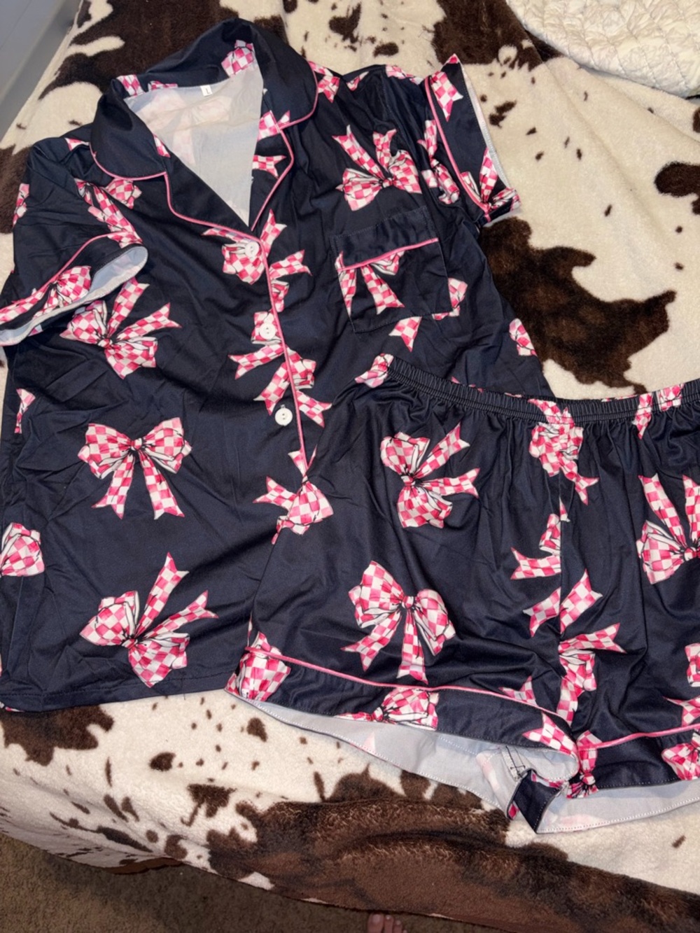Women’s Short Sleeve Navy Pajama Set with Pink Bow Print